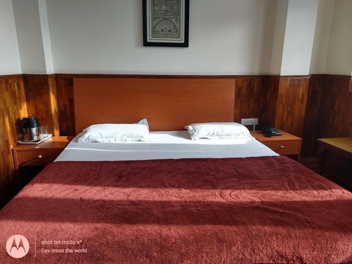 Bon Hotel Crystal Palace Гангток Экстерьер фото