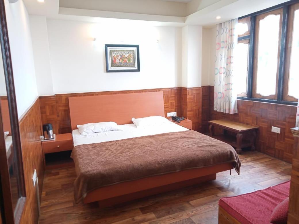 Bon Hotel Crystal Palace Гангток Экстерьер фото